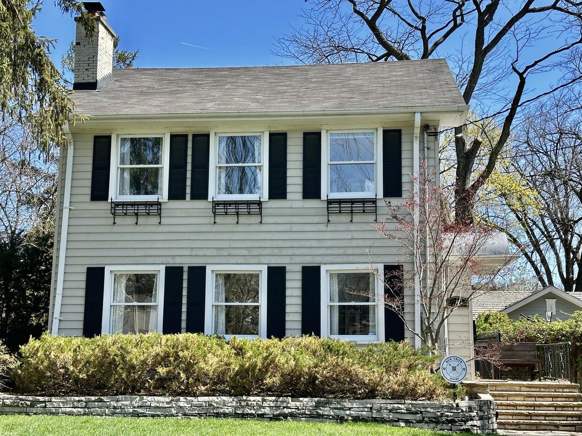 791 Walden Rd., Winnetka, IL 60093