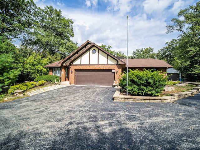 13745 S King Rd., Homer Glen, IL 60491