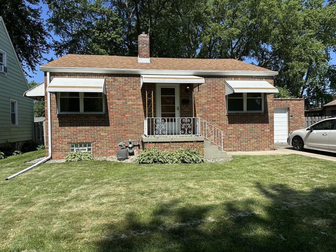 265 S Forest Ave., Bradley, IL 60915