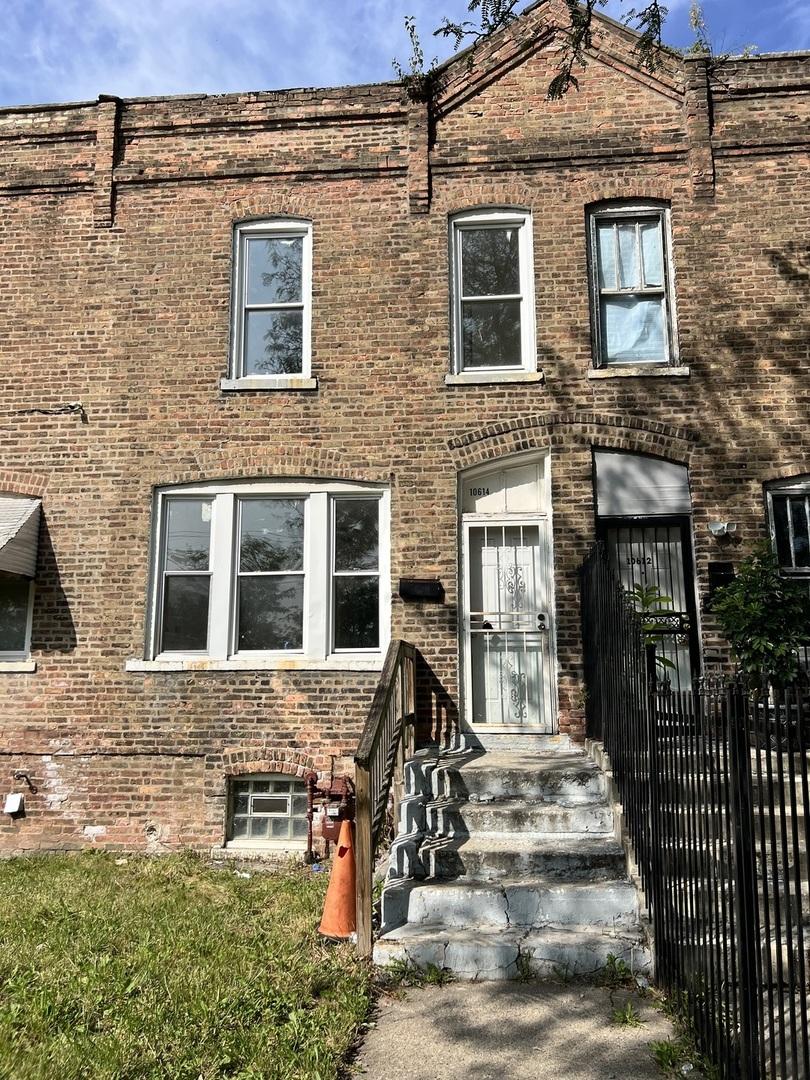 10614 S Langley Ave., Chicago, IL 60628