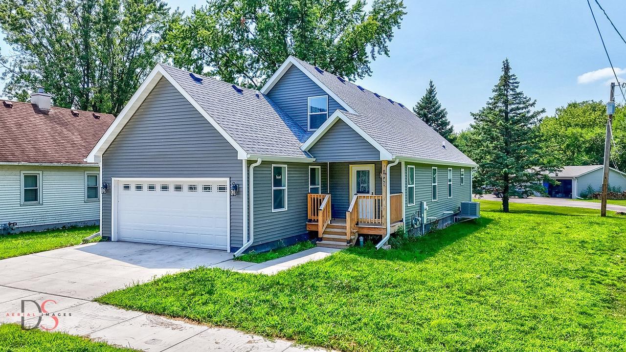 1845 Lasalle St., Ottawa, IL 61350