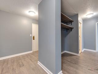 8801 W Golf Rd. #6J, Niles, IL 60714