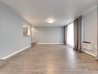 8801 W Golf Rd. #6J, Niles, IL 60714