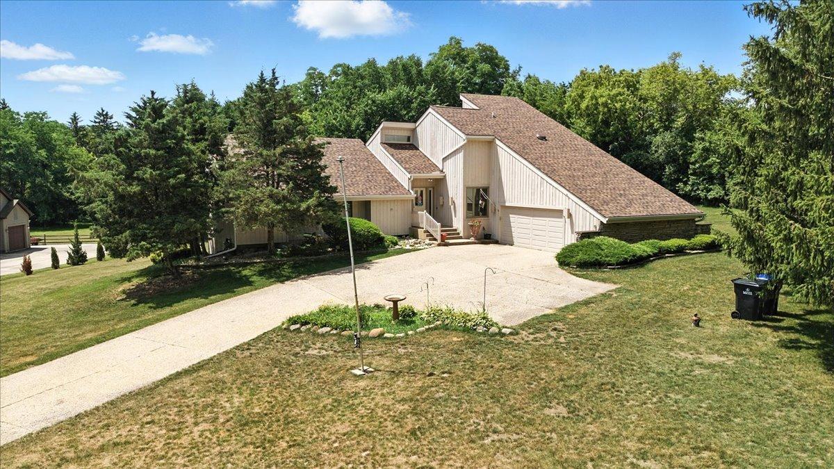 3125 Chellington Dr., Johnsburg, IL 60051