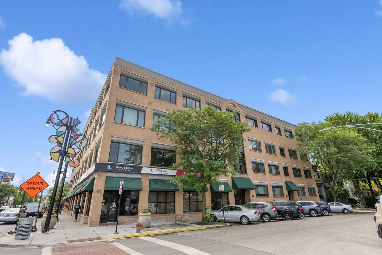 4747 N Artesian Ave. #3S, Chicago, IL 60625