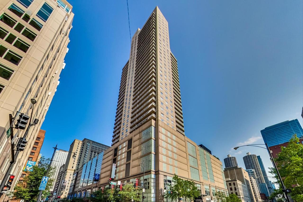 545 N Dearborn St. #3110, Chicago, IL 60654