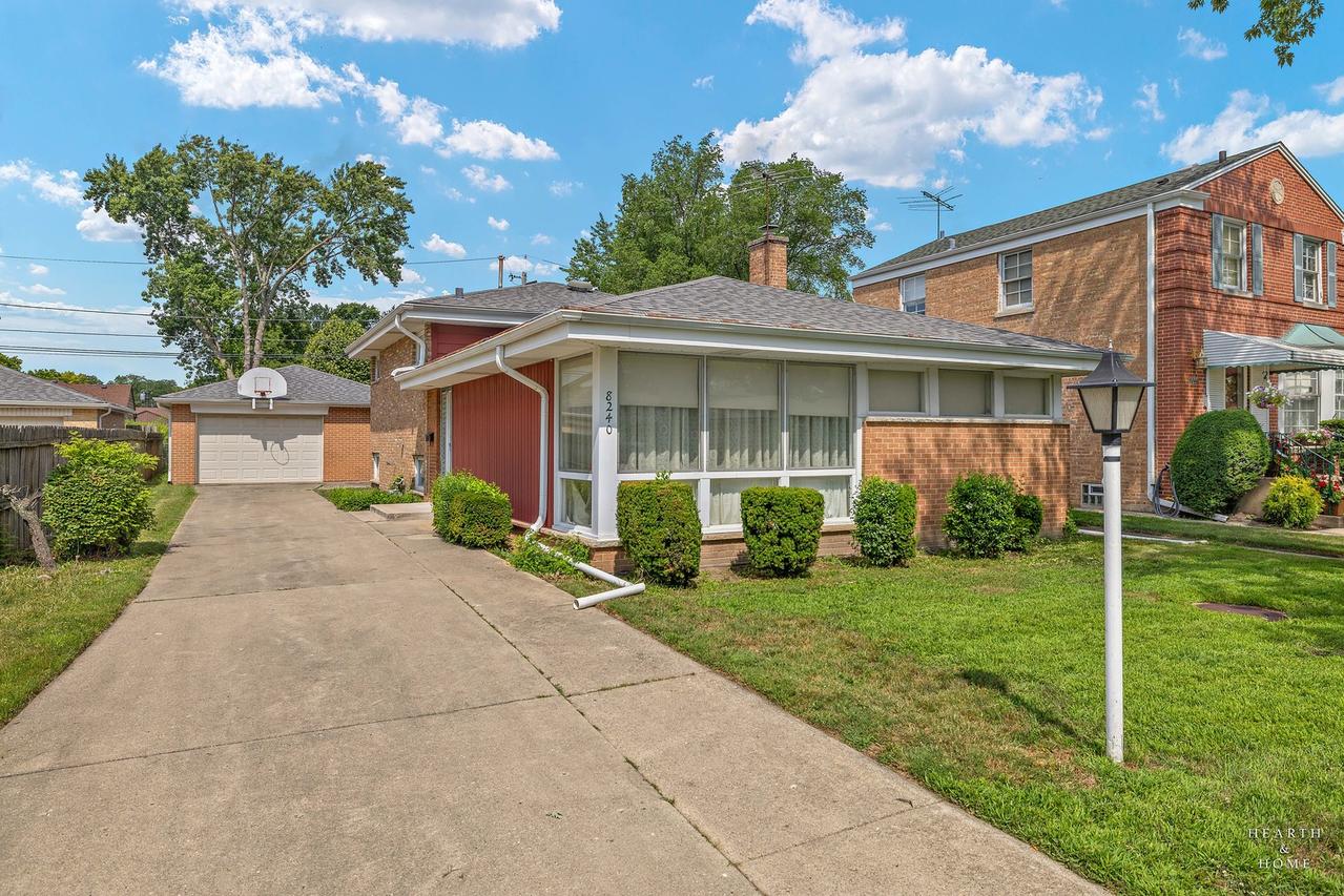 8240 Springfield Ave., Skokie, IL 60076