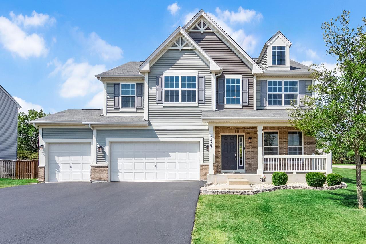 1127 Woodiris Dr., Joliet, IL 60431