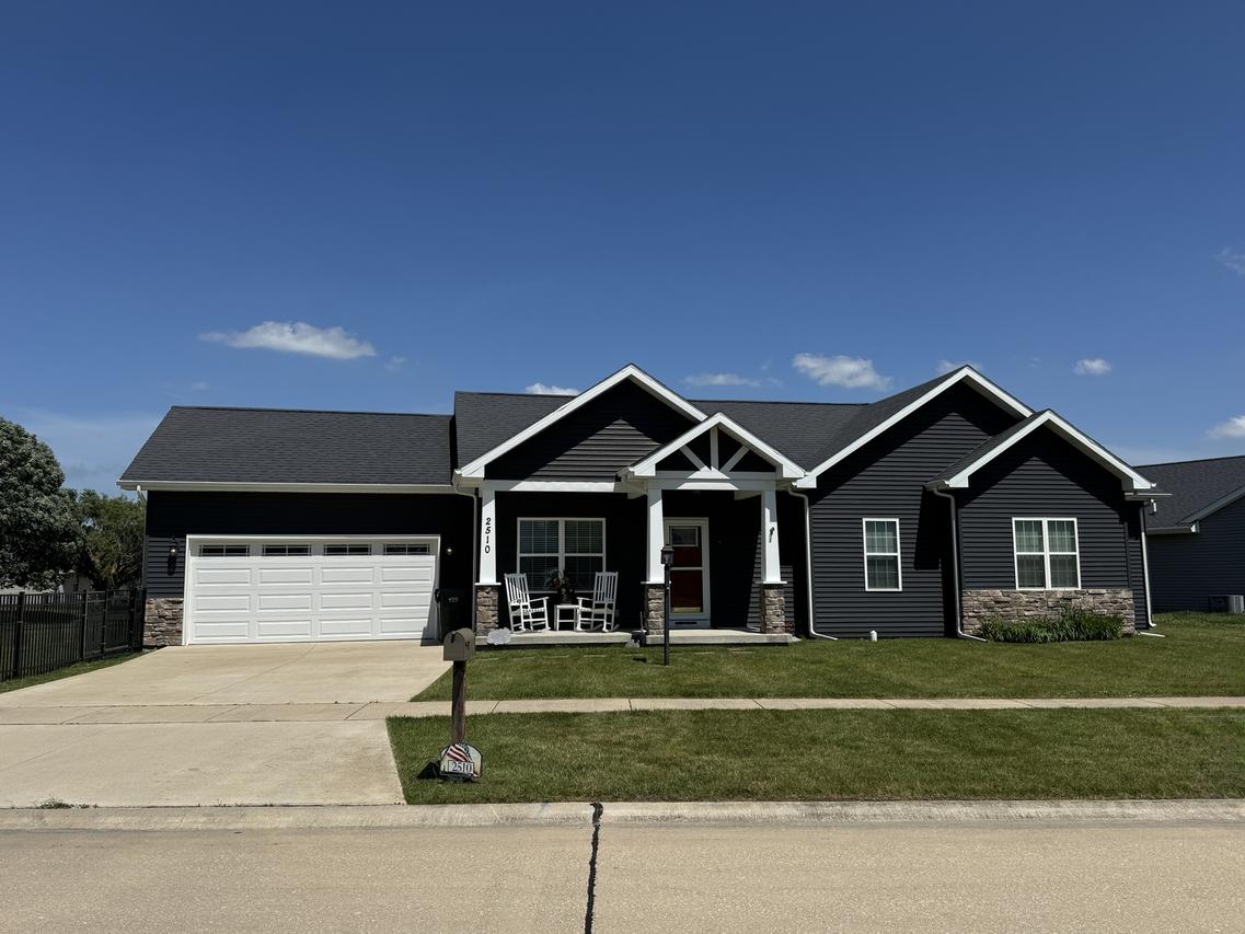 2510 N Fairfield Dr., Urbana, IL 61802
