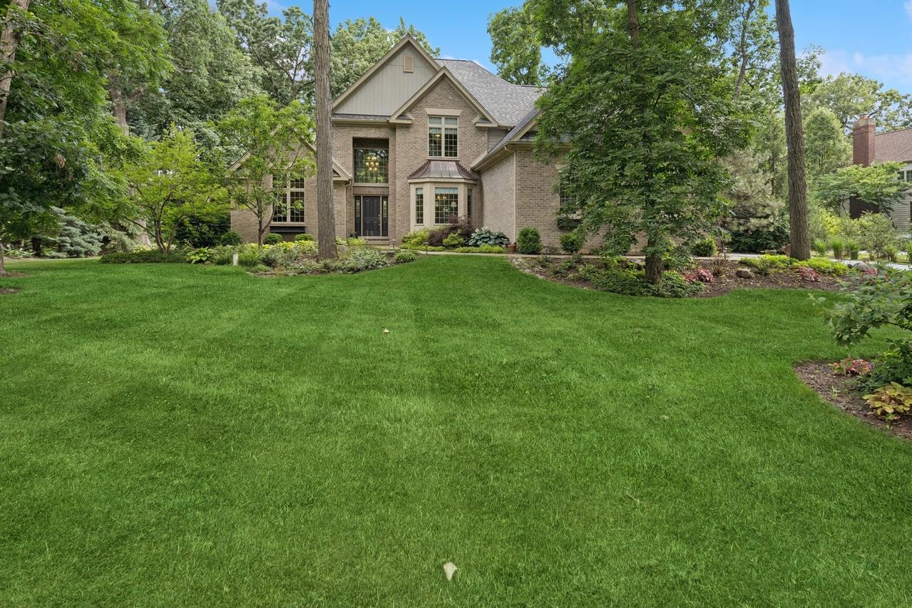 5803 Tomlinson Dr., Mchenry, IL 60050