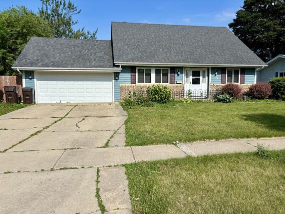 847 Teverton Ln., Crystal Lake, IL 60014