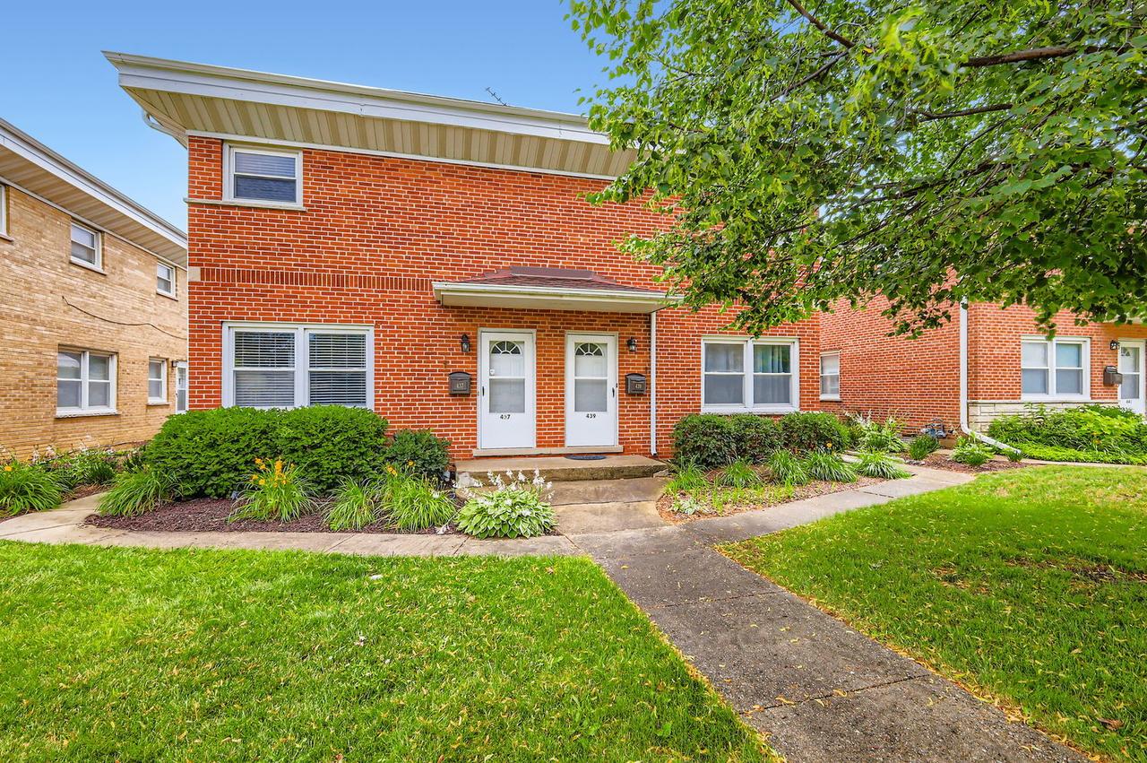 437 S Elmhurst Rd., Mount Prospect, IL 60056
