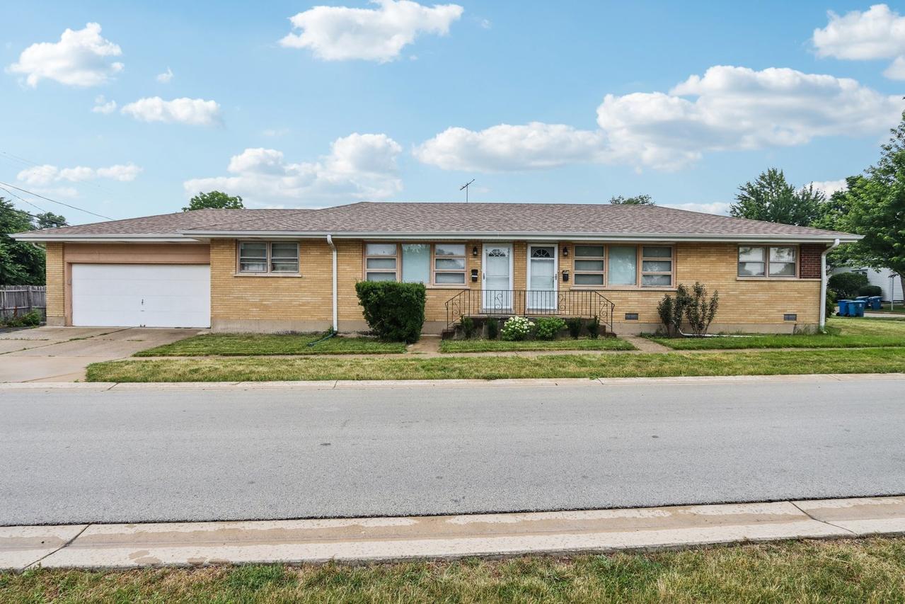 624 Prairie Ave., Downers Grove, IL 60515