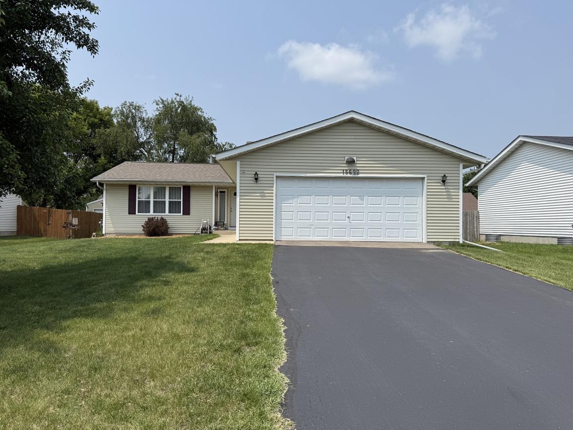 15622 Rockdale Rd., South Beloit, IL 61080