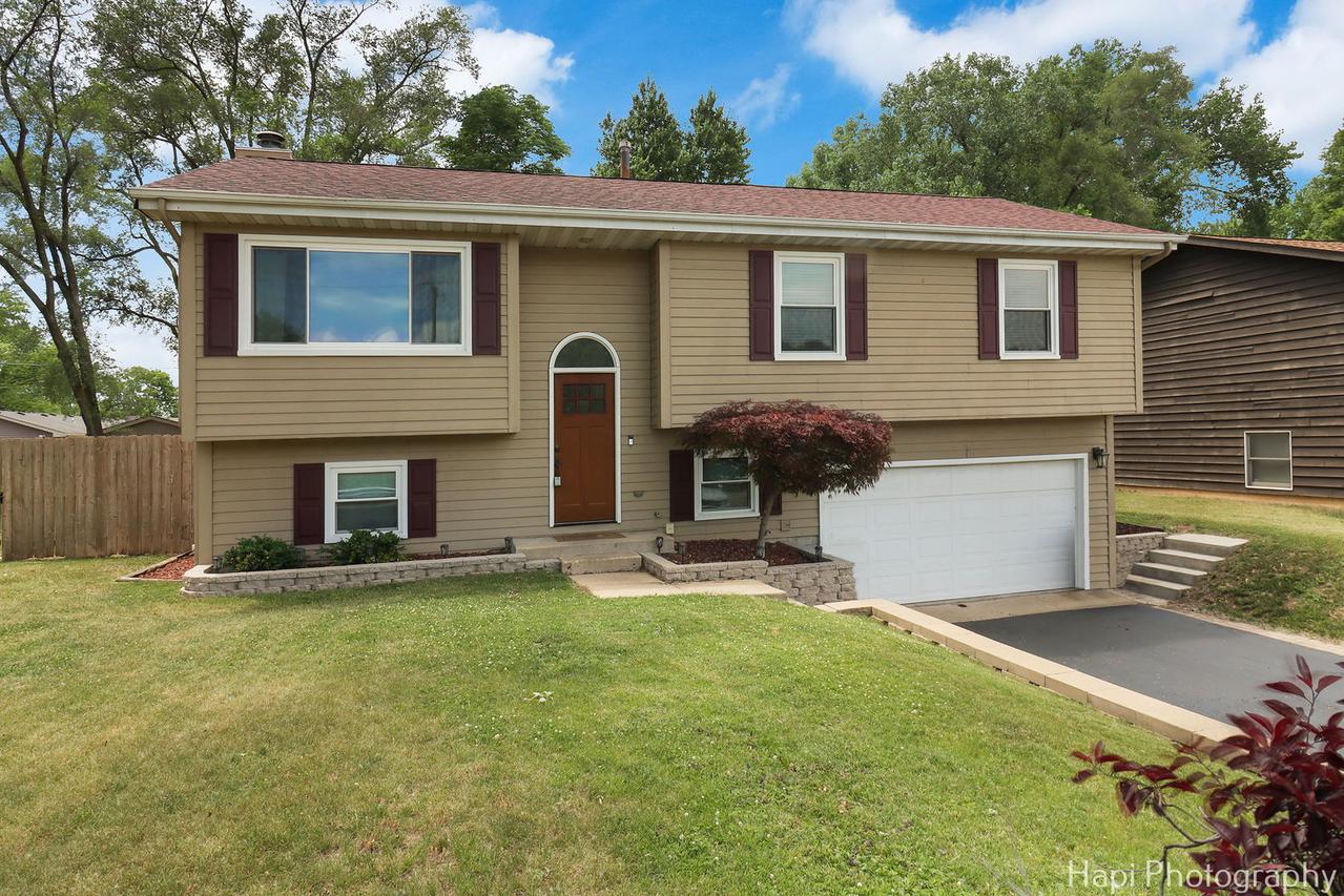 35066 Frontage Rd., Ingleside, IL 60041
