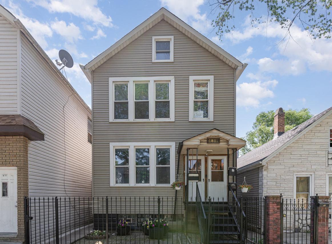 4810 S Elizabeth St., Chicago, IL 60609