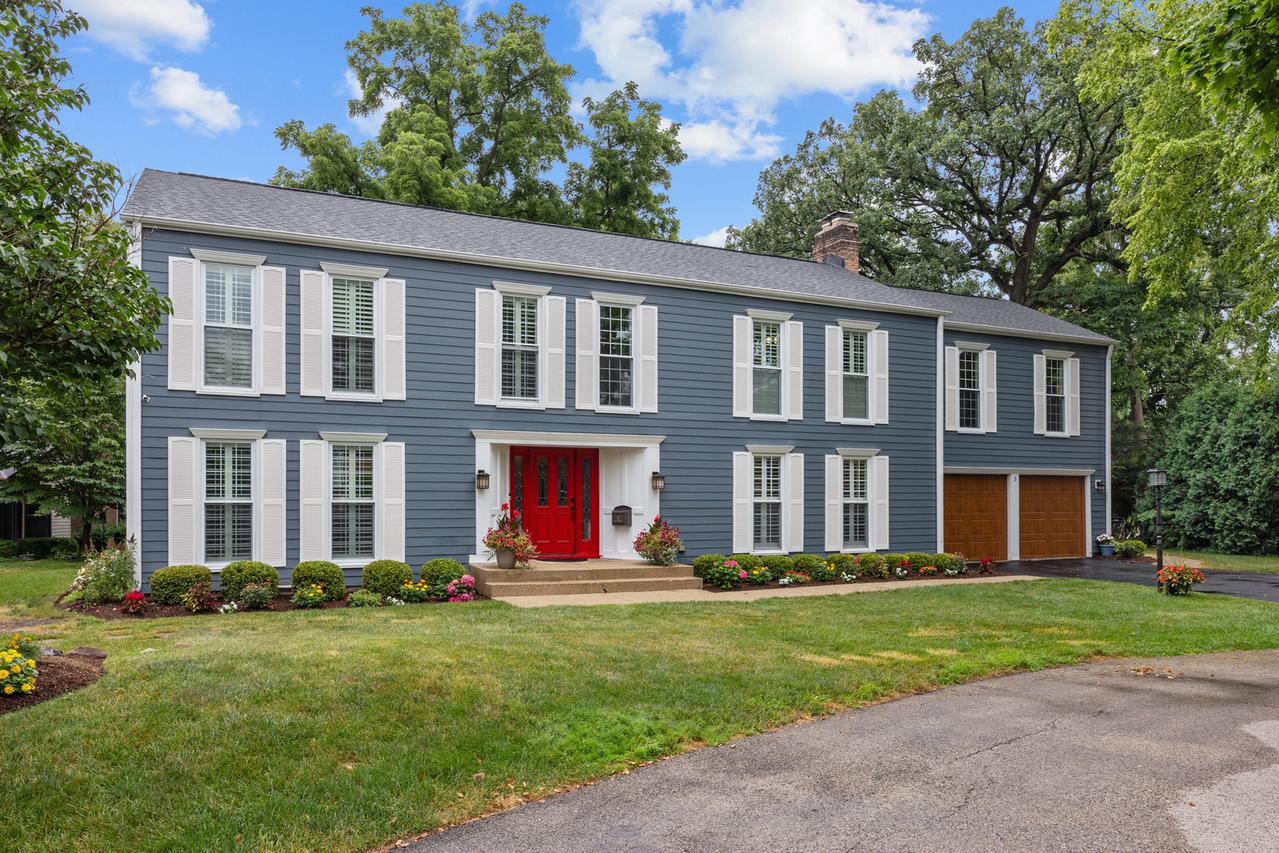 3 Old Valley Rd., Rolling Meadows, IL 60008