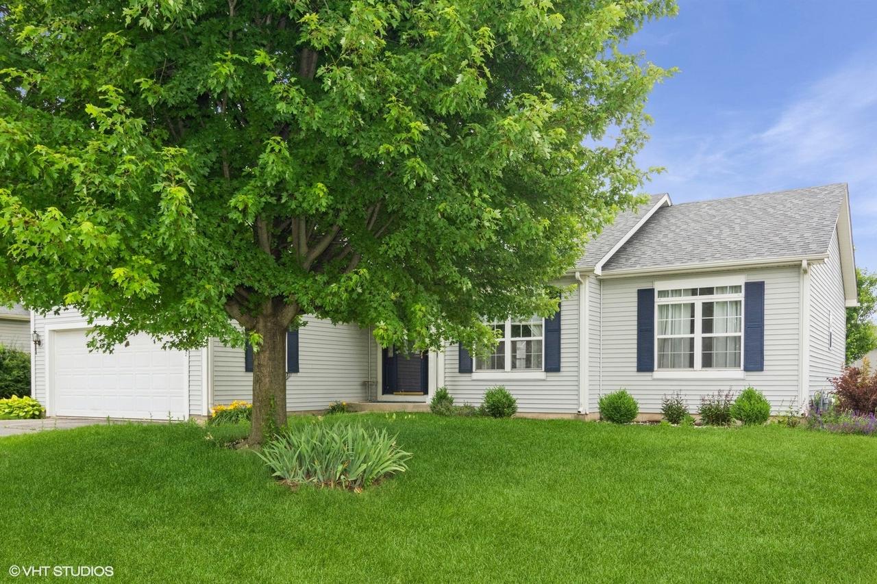 3452 Basswood Ln., Dekalb, IL 60115