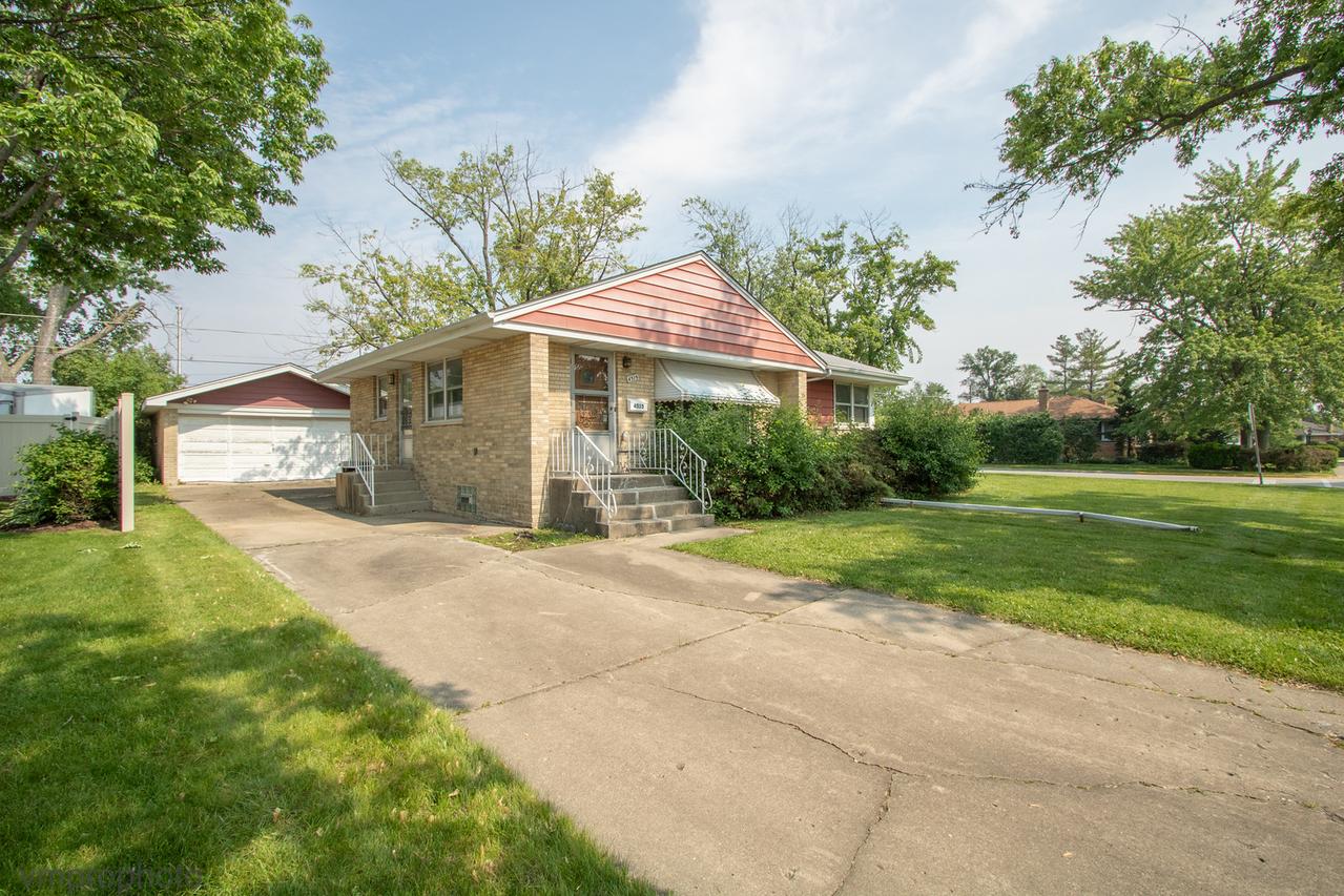 4515 N Redwood Dr., Norridge, IL 60706