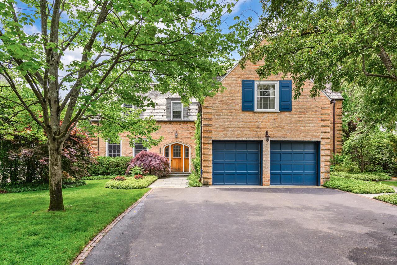 528 Madison Ave., Glencoe, IL 60022