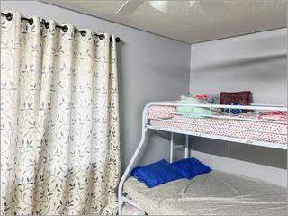 5540 Pebblebeach Dr., Hanover Park, IL 60133