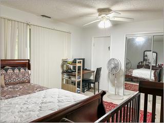 5540 Pebblebeach Dr., Hanover Park, IL 60133