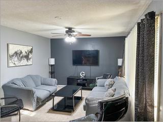 5540 Pebblebeach Dr., Hanover Park, IL 60133