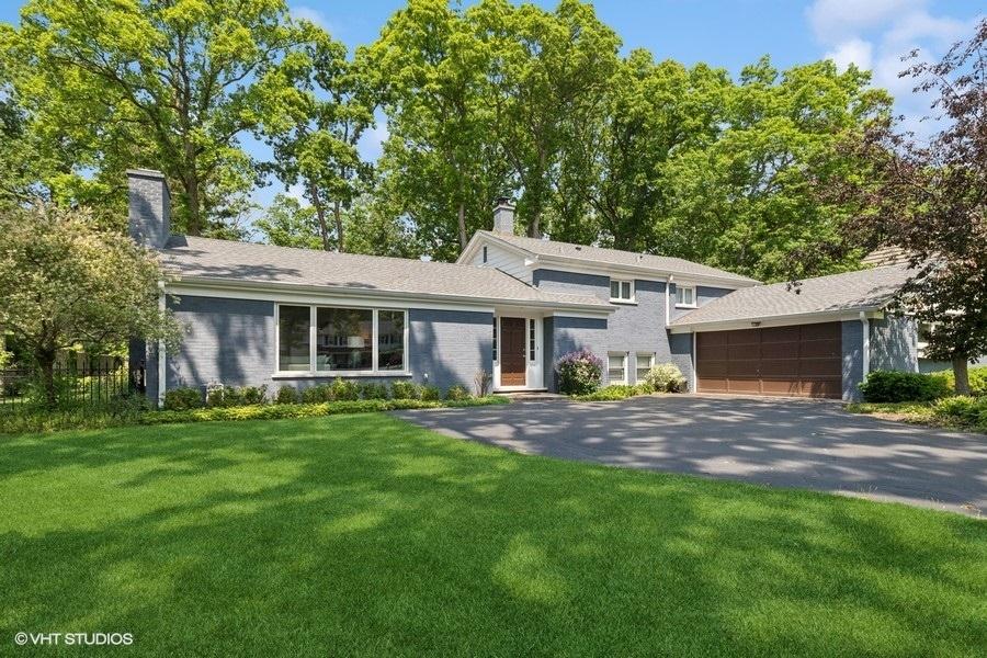 674 Timber Ln., Lake Forest, IL 60045