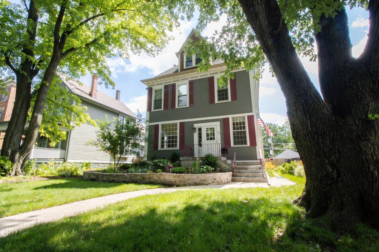 312 Home Ave., Oak Park, IL 60302