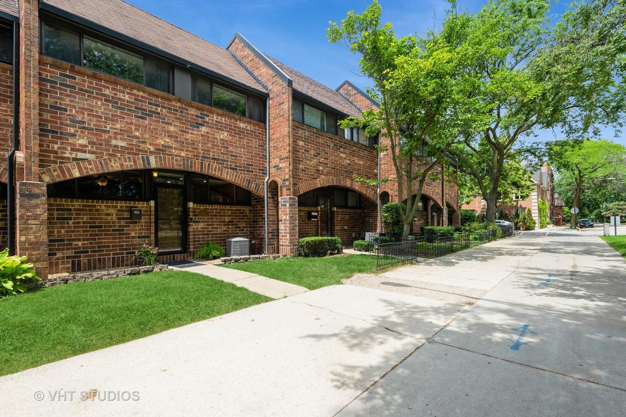 806 S May St., Chicago, IL 60607