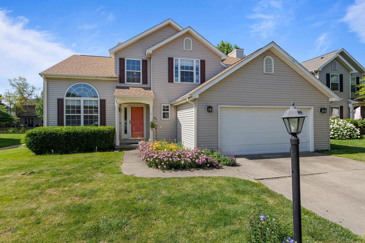 601 E Tomaras Ave., Savoy, IL 61874