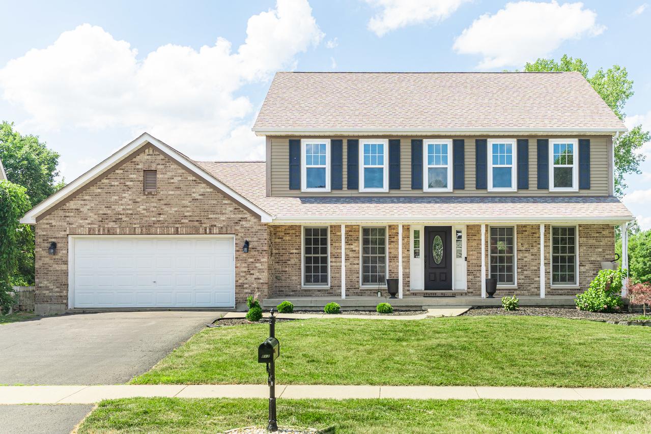 117 Devonshire Dr., Dekalb, IL 60115