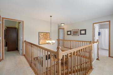 91 Southfield Dr., Vernon Hills, IL 60061