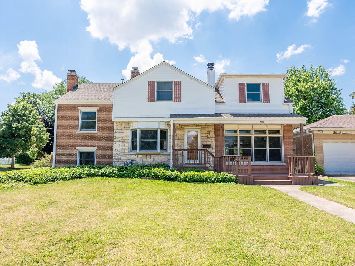 321 E Morningside Ave., Lombard, IL 60148