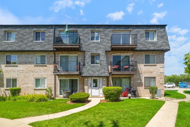 9452 Bay Colony Dr. #3E, Des Plaines, IL 60016