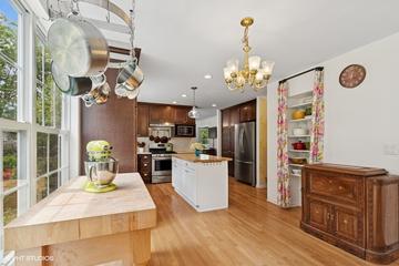 36917 N Deer Trail Dr., Lake Villa, IL 60046