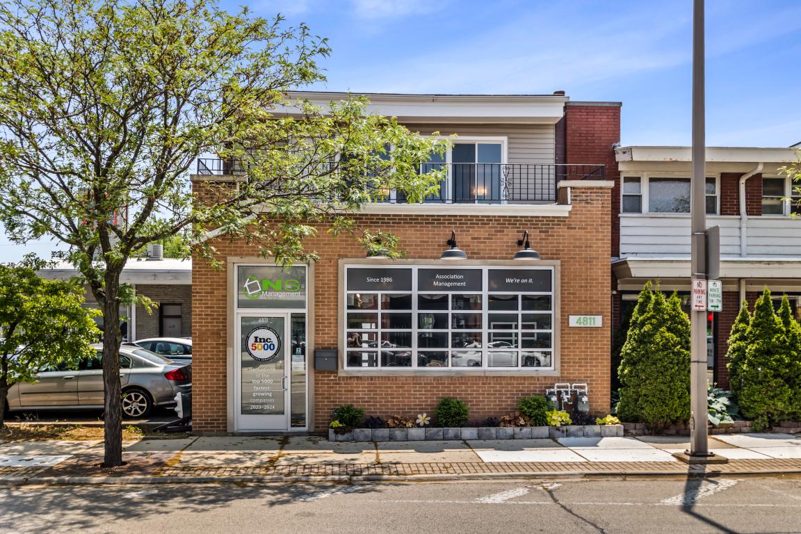 4811 Main St., Skokie, IL 60077
