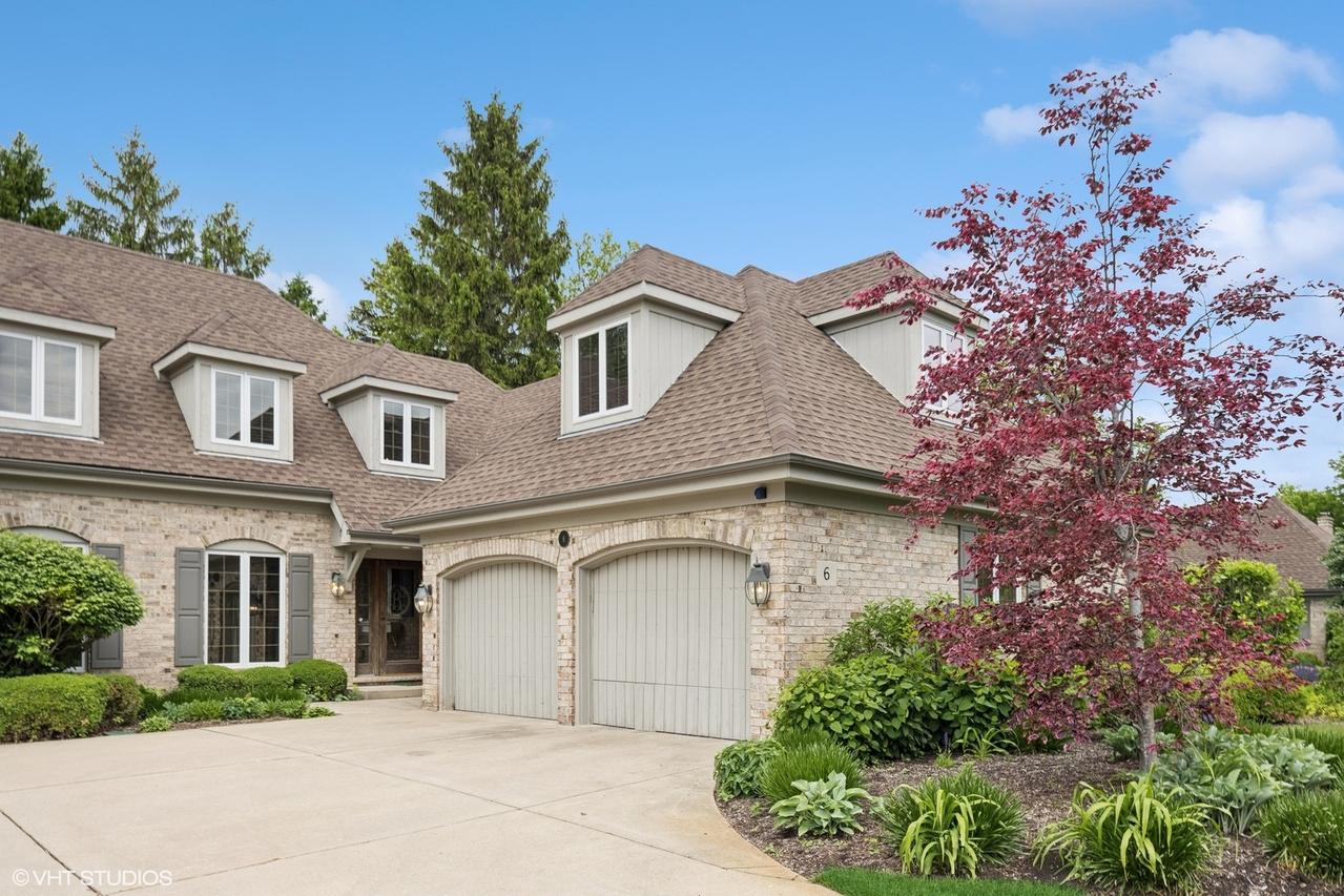 6 Tartan Ridge Rd., Burr Ridge, IL 60527
