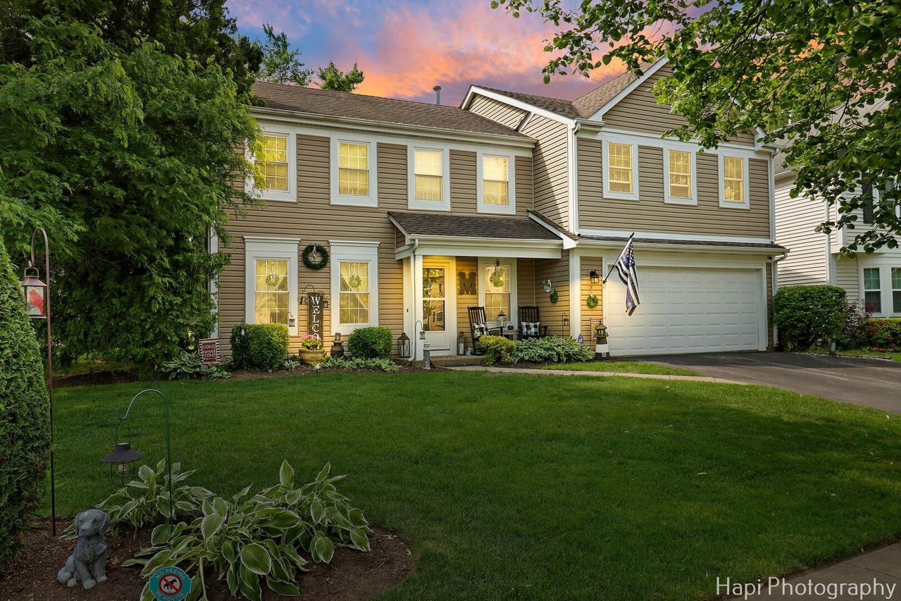 153 Knightsbridge Dr., Mundelein, IL 60060