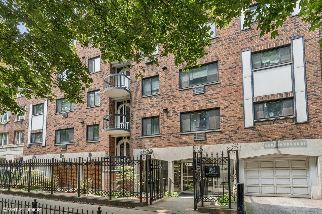 2336 N Commonwealth Ave. #108, Chicago, IL 60614