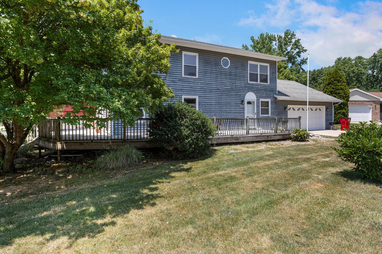 2612 Valkar Ln., Champaign, IL 61822
