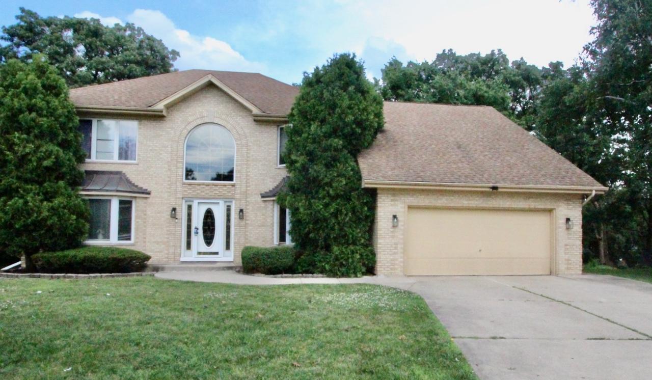 6 Allegheny Ct., Bolingbrook, IL 60440