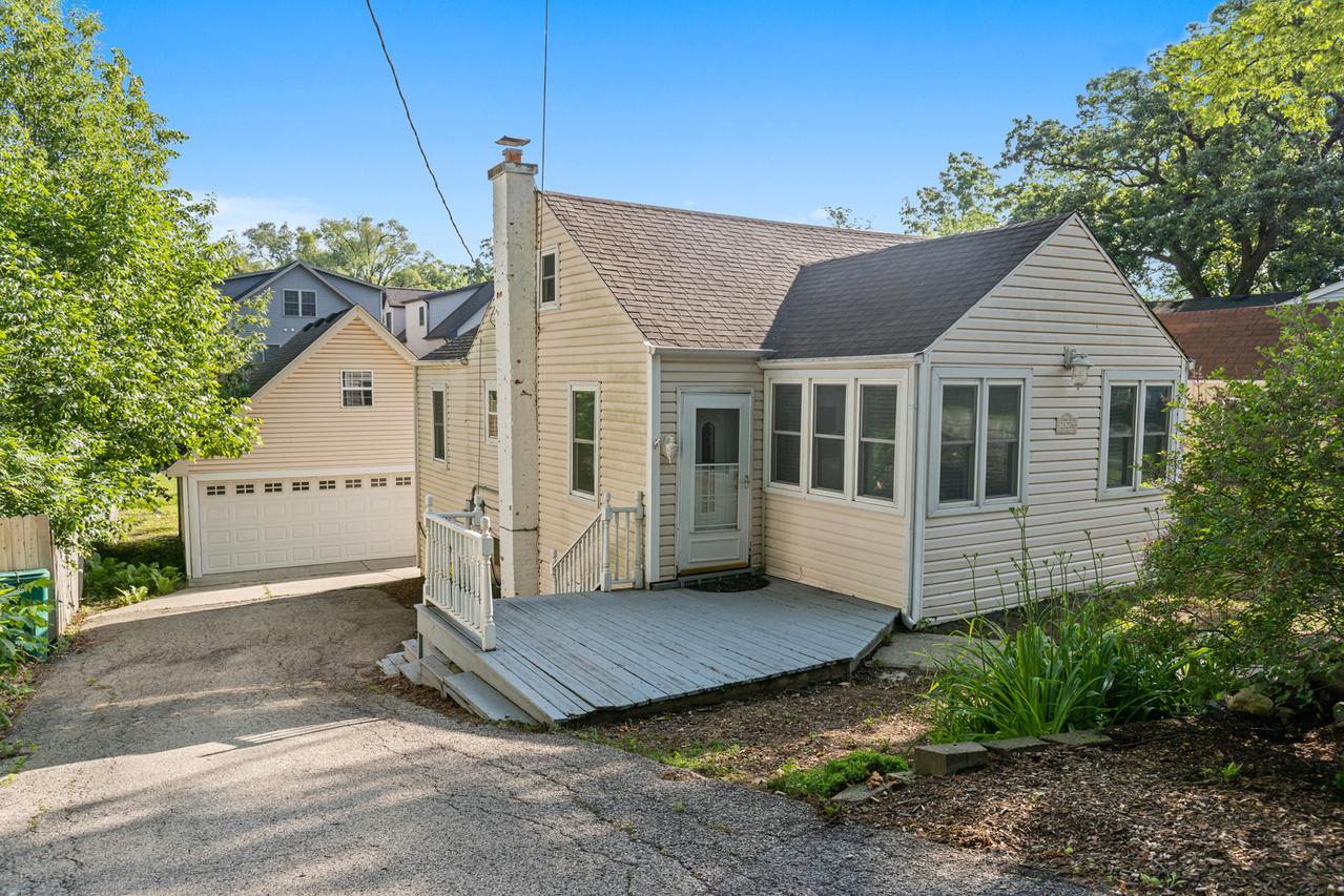 21276 W Arbor Ln., Lake Zurich, IL 60047