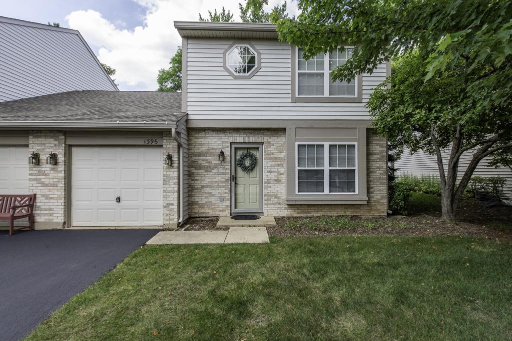 1396 W Split Oak Cir., Round Lake Beach, IL 60073
