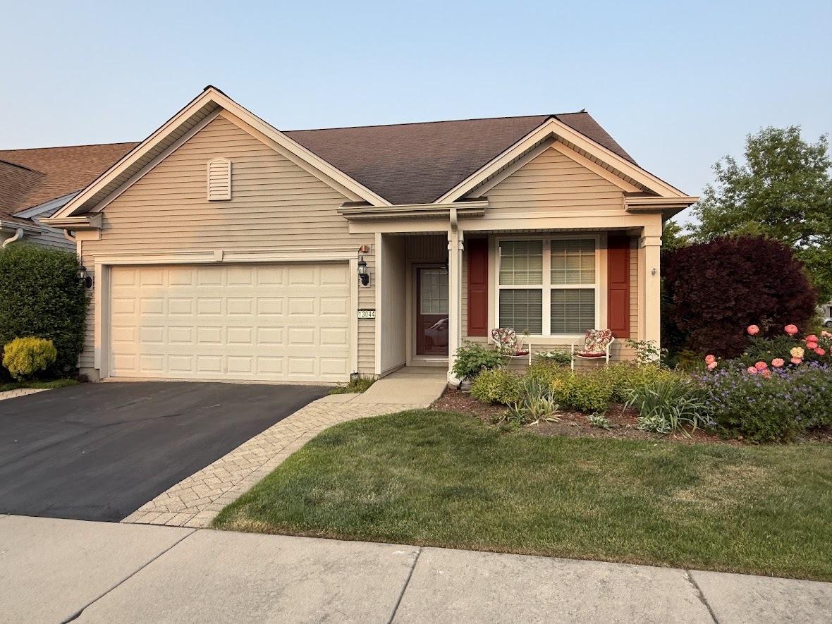13044 Redstone Dr., Huntley, IL 60142