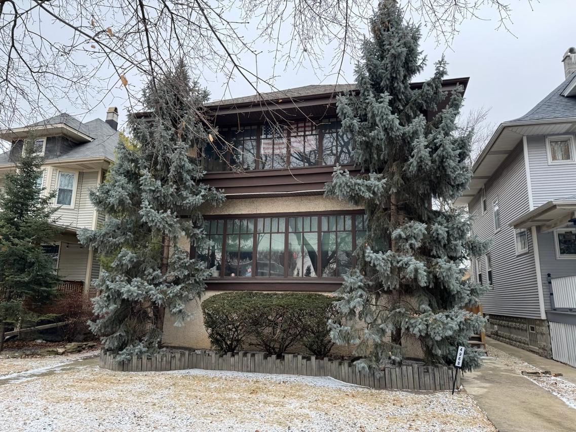 4968 W Berteau Ave., Chicago, IL 60641