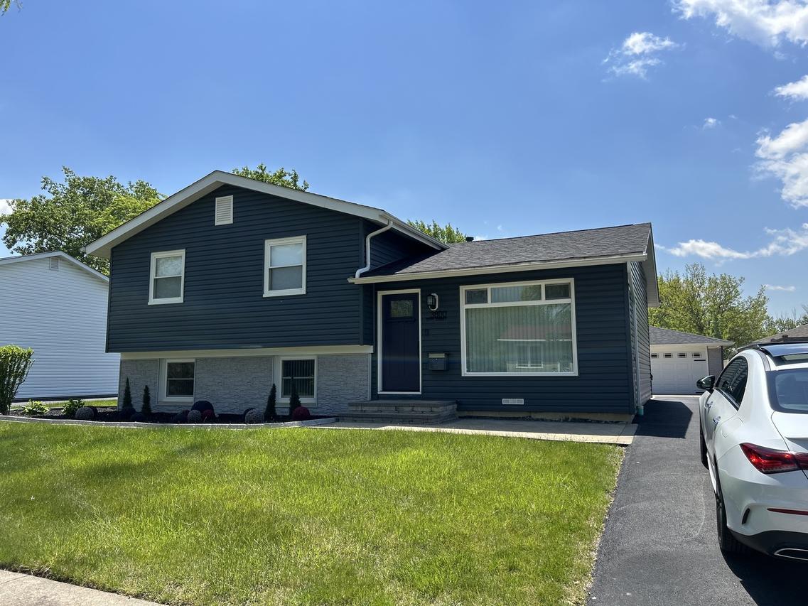 3800 171st St., Country Club Hills, IL 60478