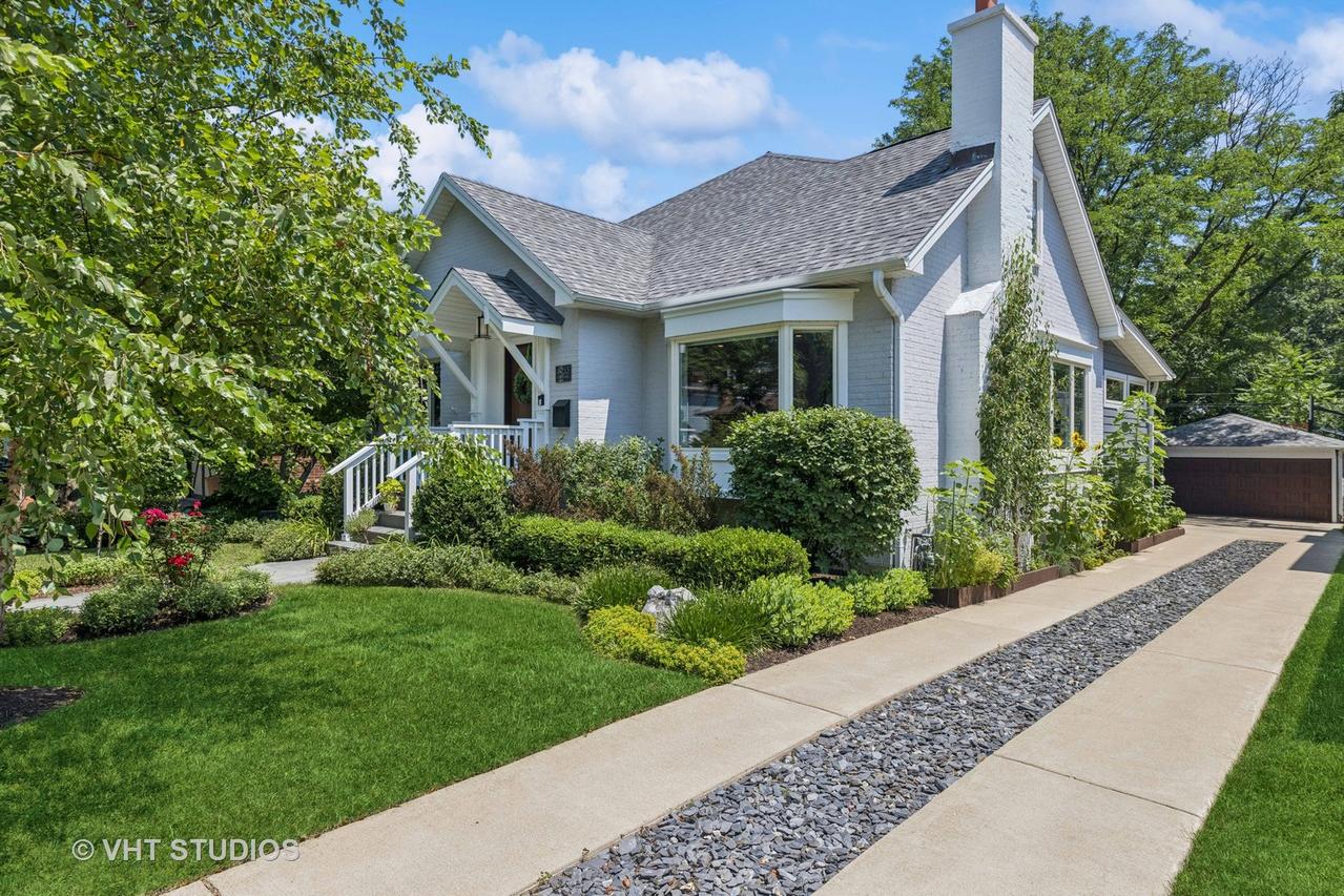 4055 Grand Ave., Western Springs, IL 60558