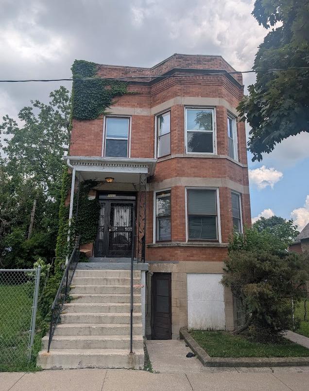7117 S Carpenter St., Chicago, IL 60621