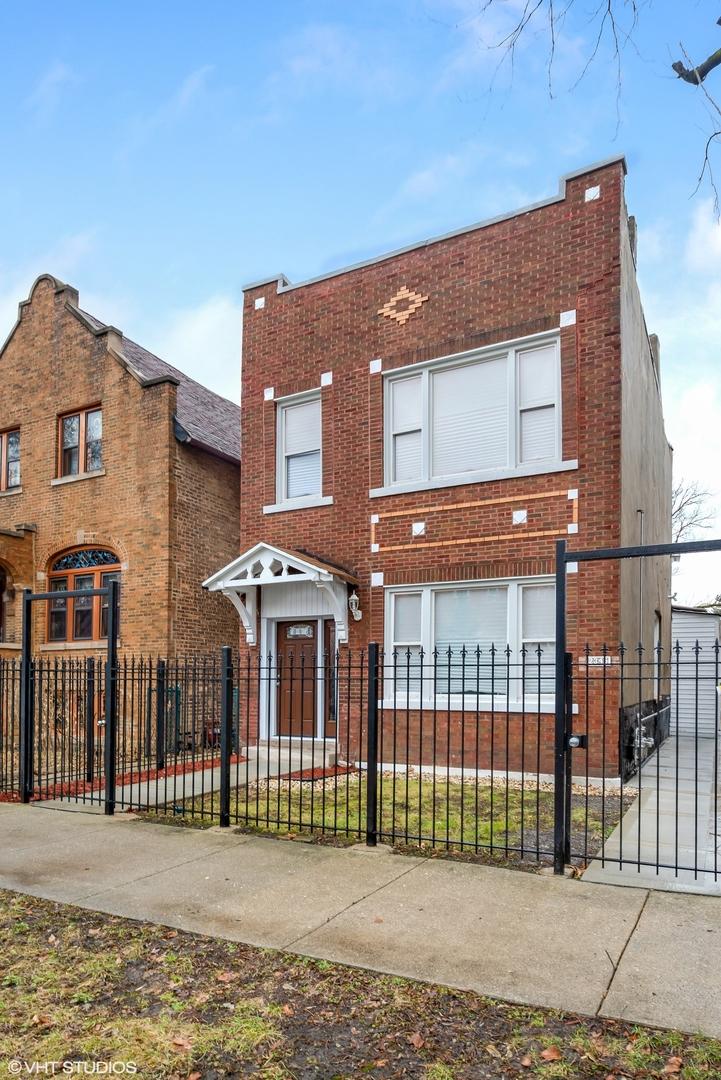 2345 S Lawndale Ave., Chicago, IL 60623